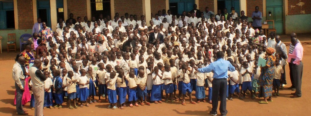 DRC School outreach with ISMT training