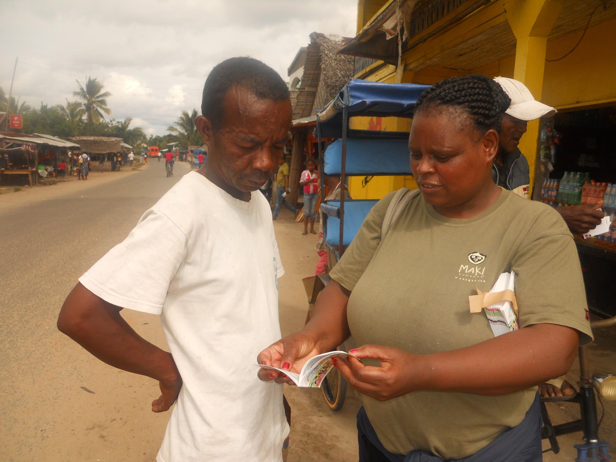 Sharing using tracts